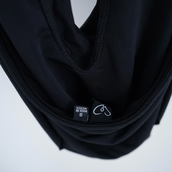 Halter Top - Picture 2 of 2